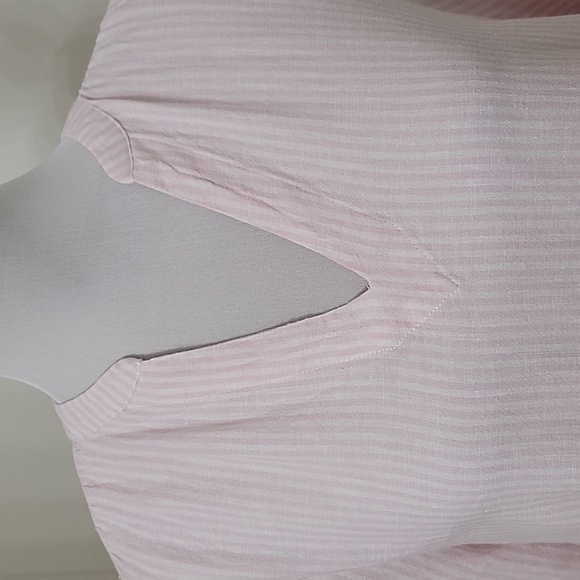 Old Navy Size XS Light Pink and White Stripe Linen Blend Long Sleeve Blouse - Picture 2 of 12